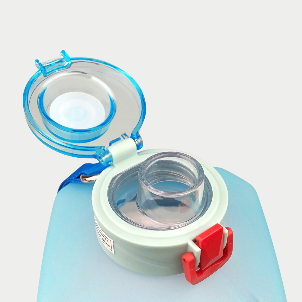 2.2L Water Bottle - Image 4